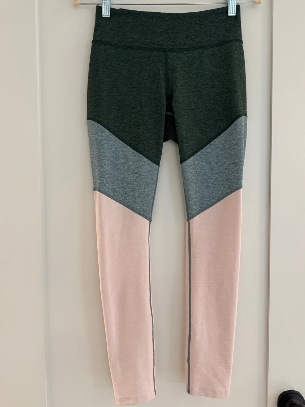 Outdoor Voices Tricolor 7/8 Leggings | Size Small - Picture 2 of 4